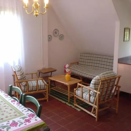 Spacious For Families Steps From The Λινιάνο Σαμπιαντόρο